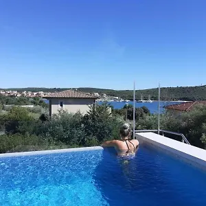 https://beatrice-appartamento.in-istria.net