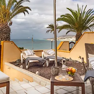 https://casamarena.in-canary-islands.com